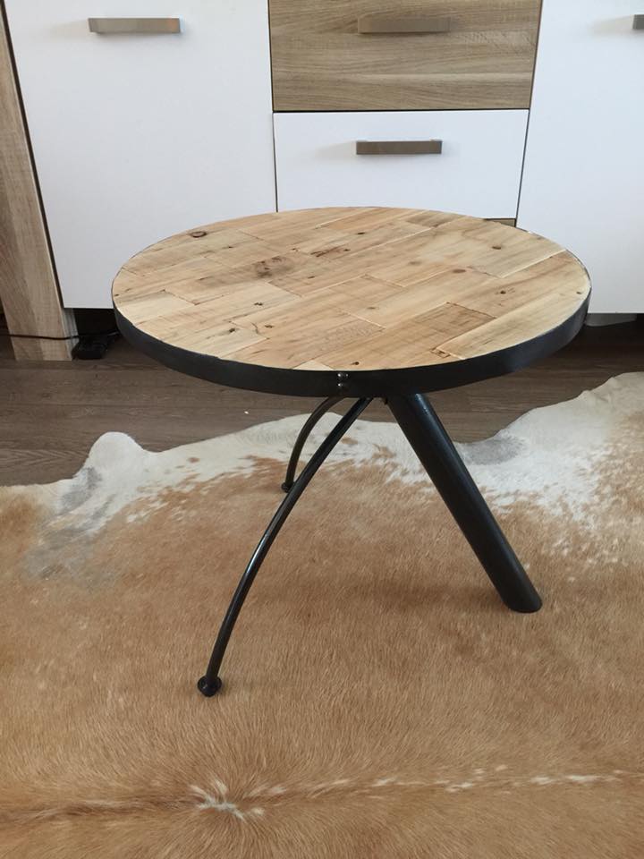 Bijzettafel houten bovenkant Recyclen